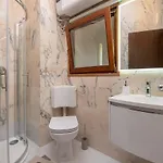 Lusi House Villa *