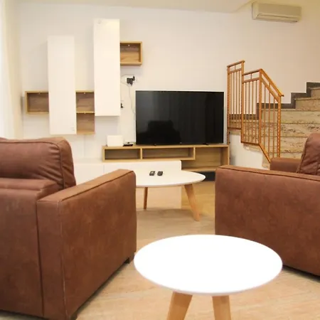 Lusi House Villa