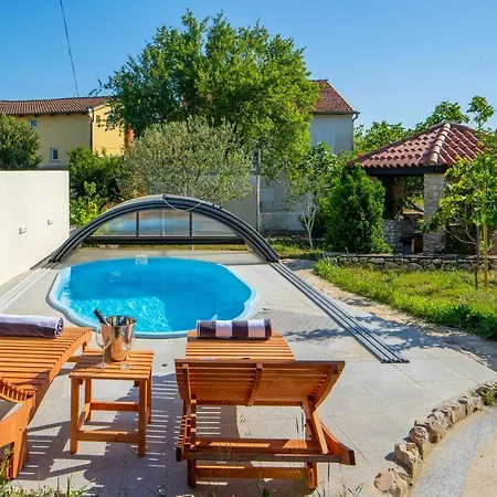 Lusi House Villa Sveti Filip i Jakov