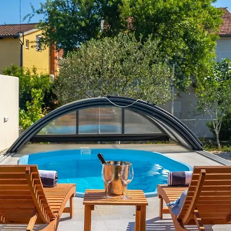 Lusi House Villa