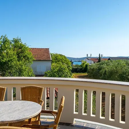 Lusi House Sveti Filip i Jakov