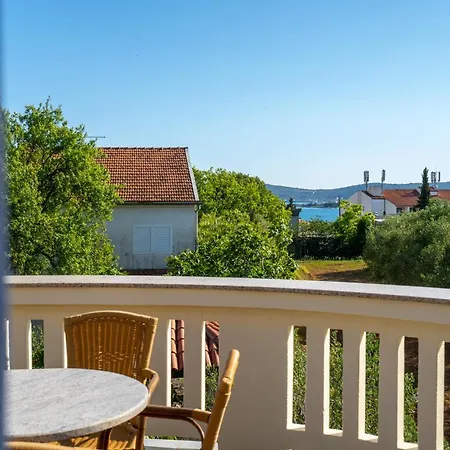Lusi House Sveti Filip i Jakov