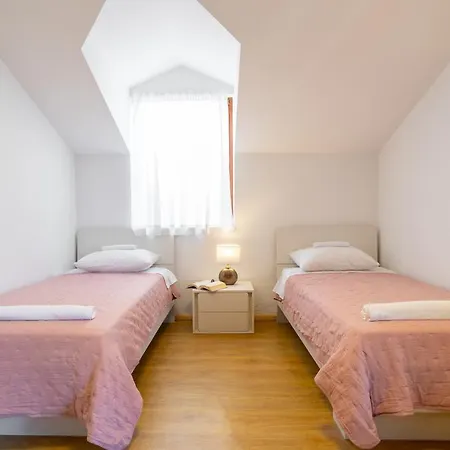 Villa Lusi House Sveti Filip i Jakov