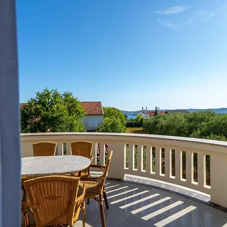 Lusi House Sveti Filip i Jakov