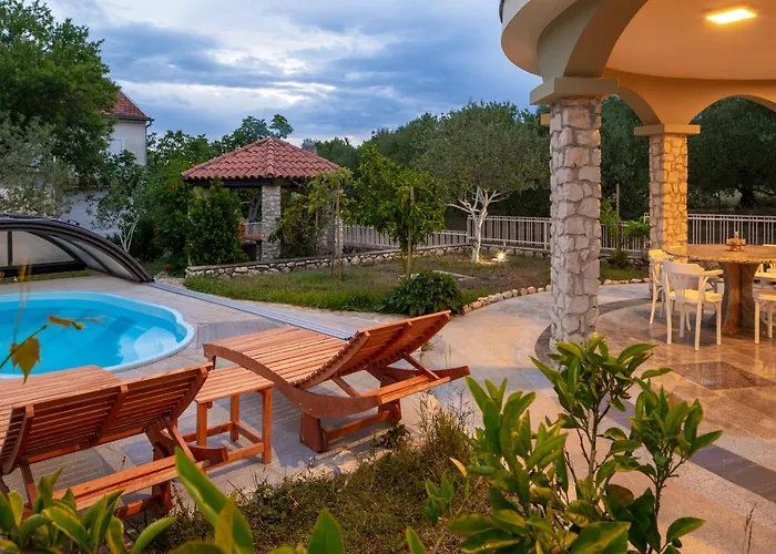 Lusi House וילה *