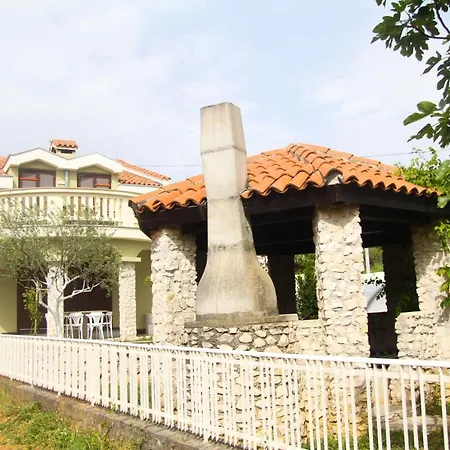 Lusi House Sveti Filip i Jakov