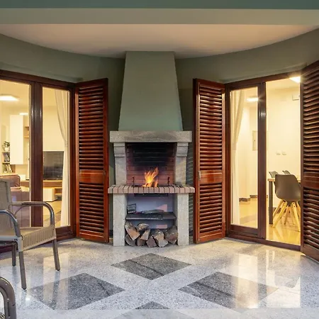 Вилла Lusi House *